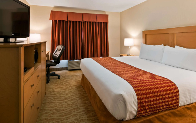 Best Western Grande Prairie Hotel & Suites