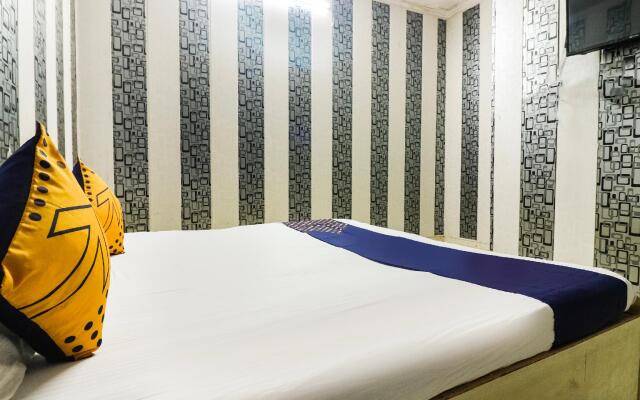 SPOT ON 67868 Hotel Gourav Regency