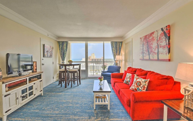 Daytona Beachfront Condo w/ Ocean View