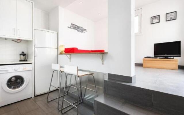 Sant Pau Apartments