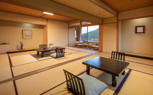 Sansuikan-Kinryu