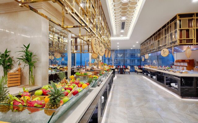 Melia Vinpearl Danang Riverfront