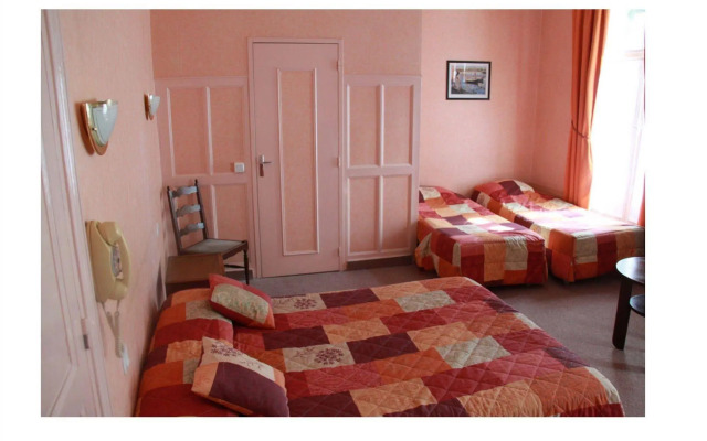 Hotel De France Et De Guise