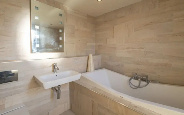 Host Stay The Coach House