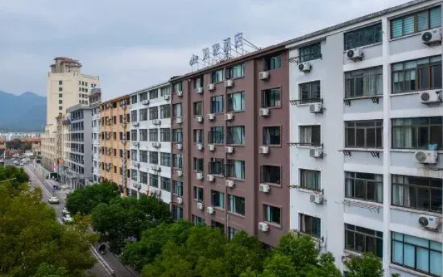 Homeinn · neo (Tiantai Mountain Xincheng Plaza)