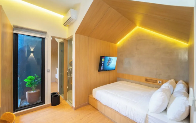 Keenan Living Luxe Seturan
