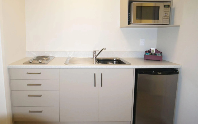 Brooklyn Motor Lodge