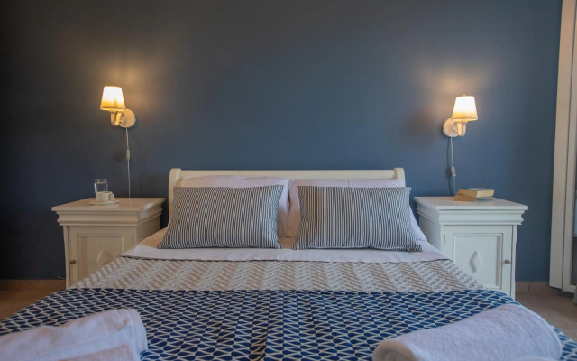 Pelagos Apartments