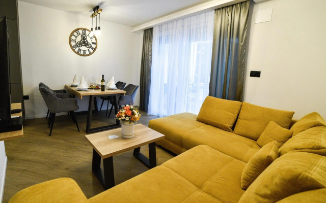 Luxury Apartment Knezovic