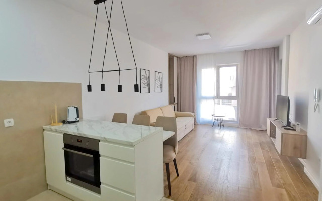 Apartments LORA Zmajeva, 7