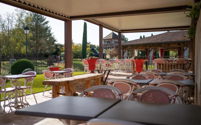 Hotel Les Saules, Parc & Spa
