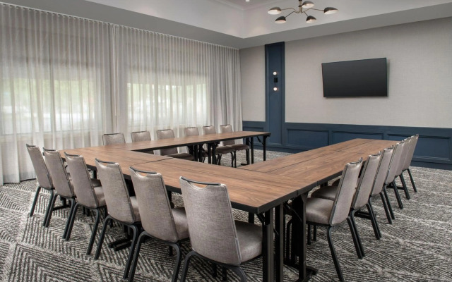 Courtyard by Marriott Savannah Downtown/Historic District