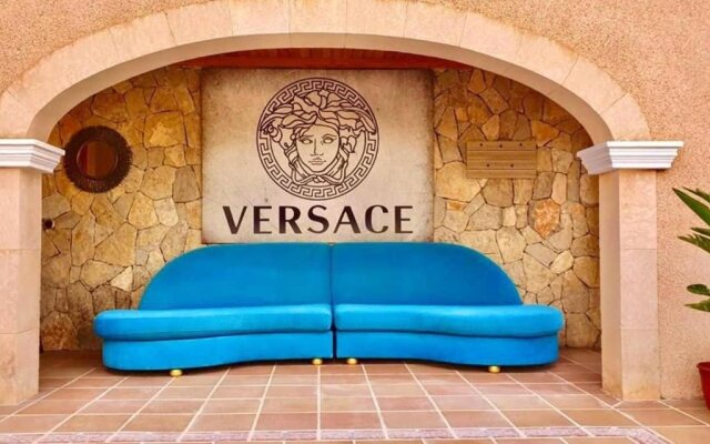 Villa Versace súper lujo 14 huéspedes + invitados