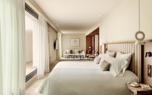 Anfitrión Villas & Suites