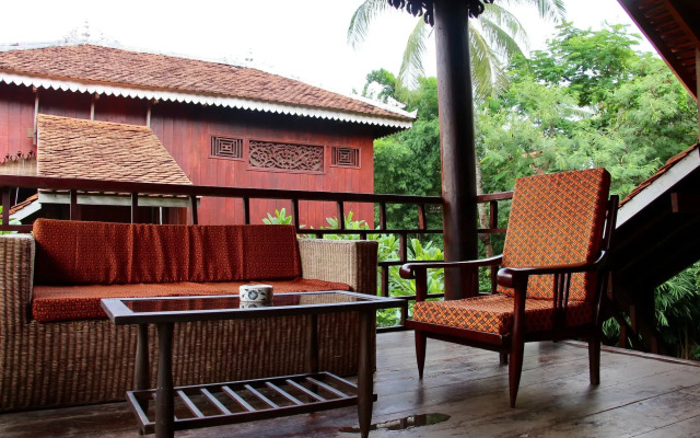 Rajabori Villas