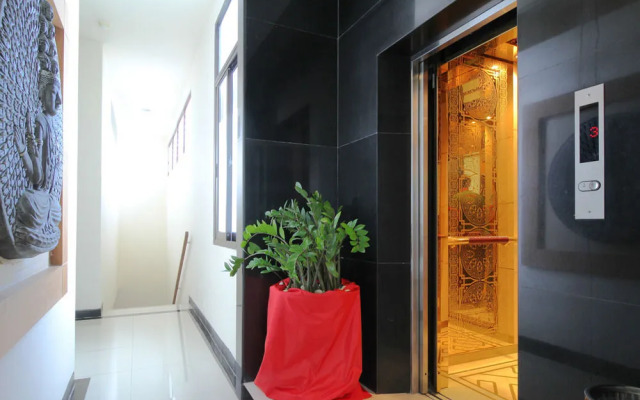 Airy Premier Seminyak Bidadari 2 Kuta Bali