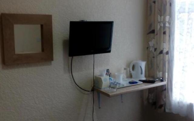 Lynmoore Guest House - BB