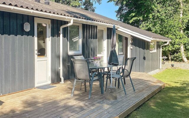 6 Person Holiday Home in Strandby-by Traum