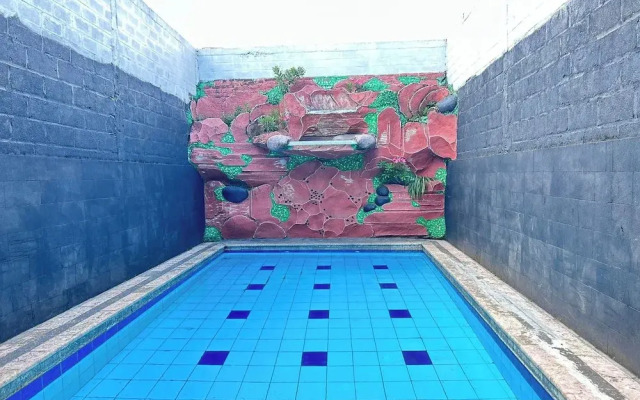 Hotel Kinasih