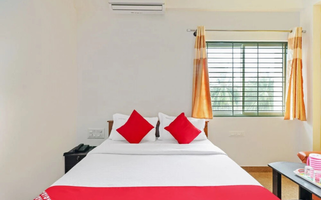 Oyo 48950 Vaishali Residency