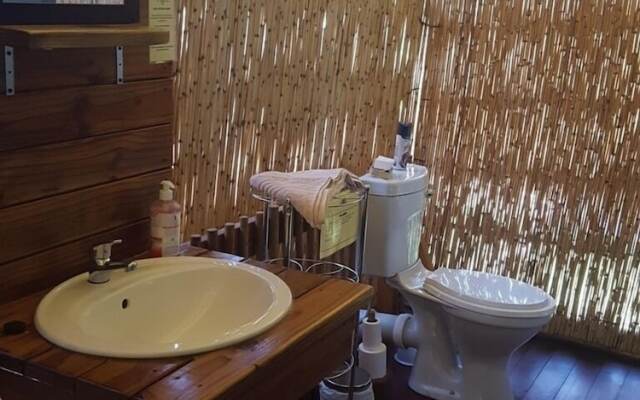 Mwandi View Lodge