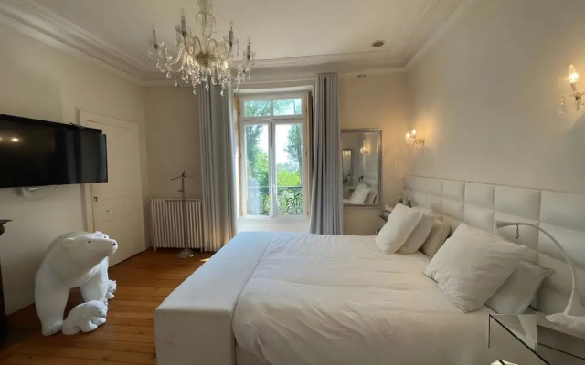 Estate in Saint-pavace Near Le Mans Circuit