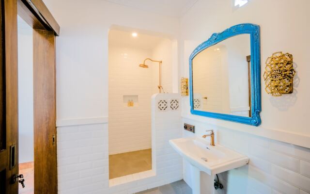 Pitaloka Hotel Sanur By DeWizZManagement