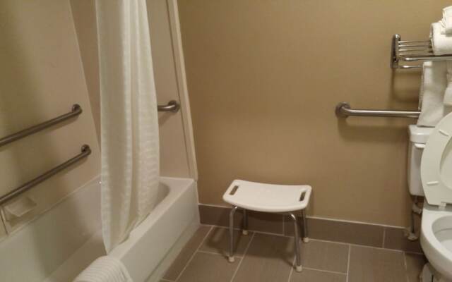 Comfort Inn Newport