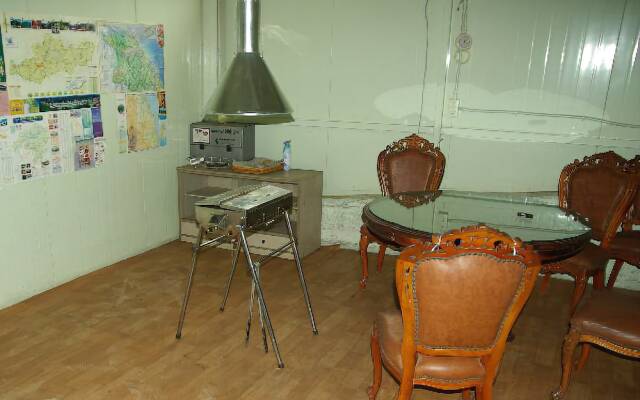 Liun Cabin
