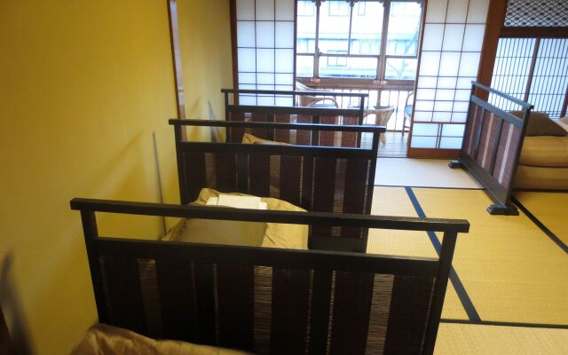 Historical Ryokan Hostel Ks House Ito Onsen
