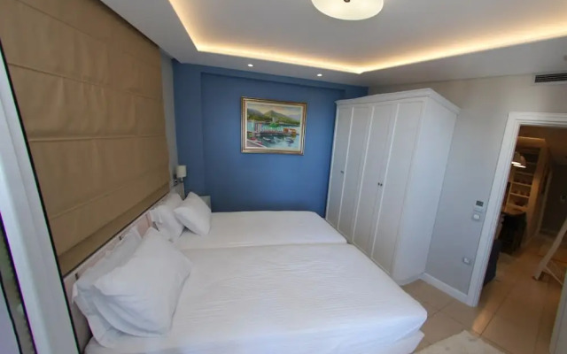 Limani Deluxe Apartments