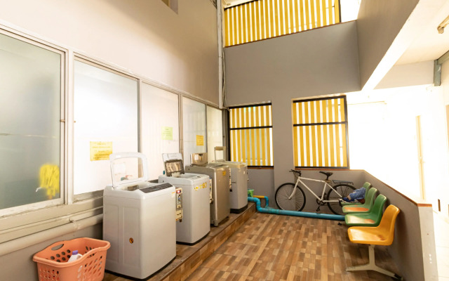 Alanda Hotel & Apartment