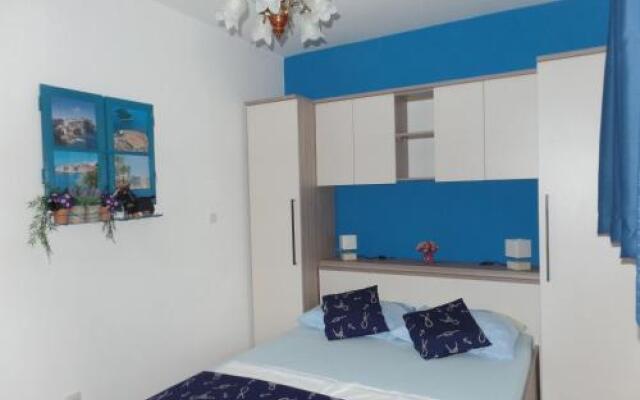 Apartment 4M