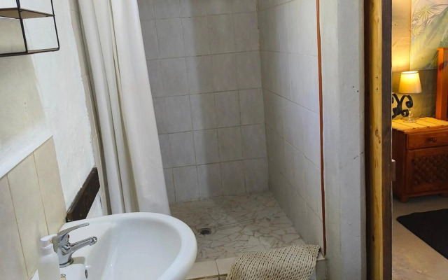 Shangrila Innibos Country Lodge