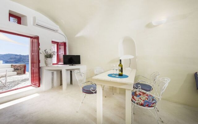 White Cave Villa By Caldera Houses