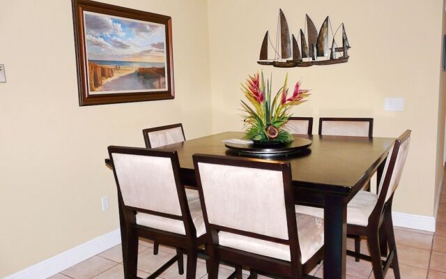 109 West Flamingo Circle