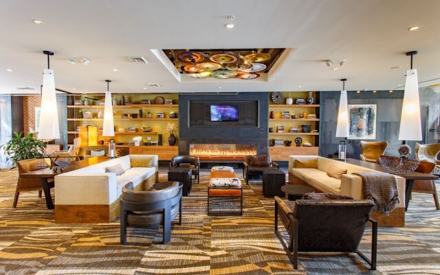 Global Luxury Suites at the Wharf