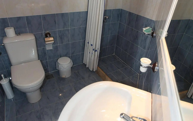 Aktaion Hotel
