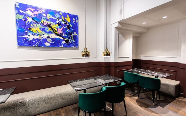 Hotel Trueba