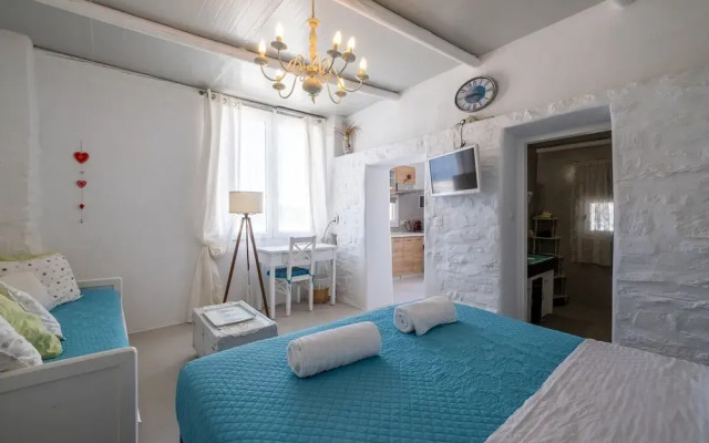 Votsalaki new Studio in Parikia Paros
