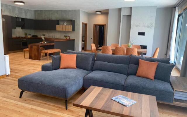 Kayaköy'de Kiralık 8 Kişilik Lüks Villa