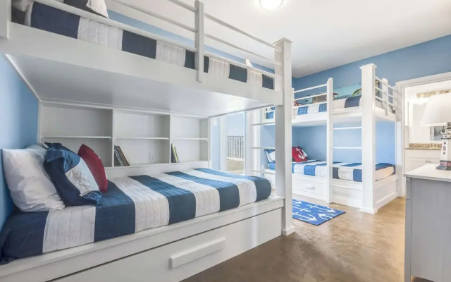 Ocean Views Optional Golf Cart Sleeps 14