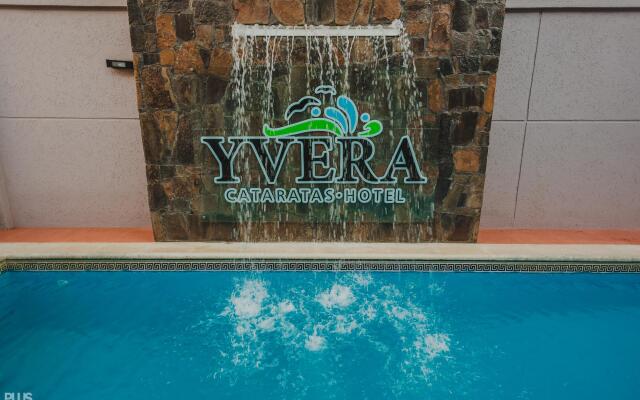 Yvera Cataratas