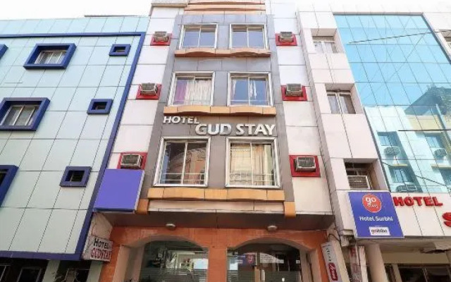 OYO 27866 Hotel Gud Stay