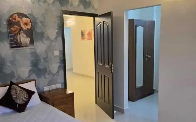 Centur Apartments
