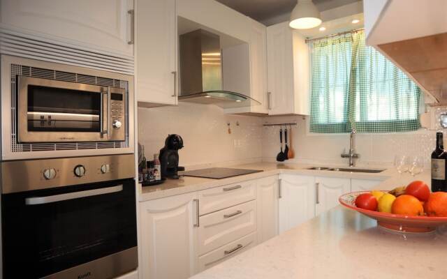 Coronado 127 Apartments Casasol