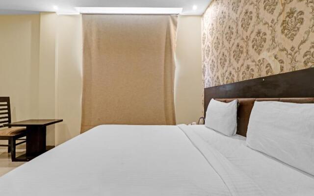 OYO Townhouse 516 Hotel N Suites