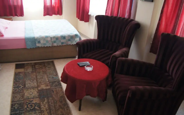 Yeni Caglayan Otel