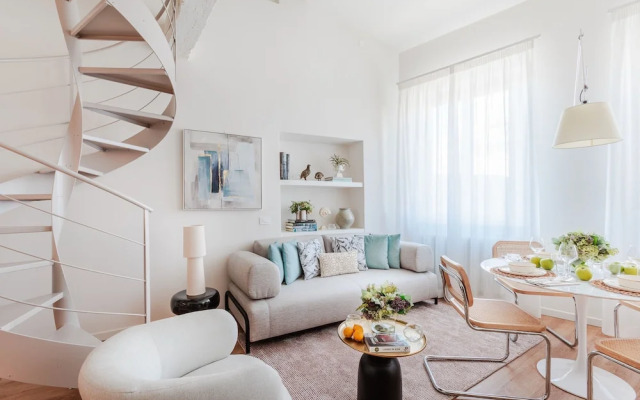 Letizia Penthouse in Lucca