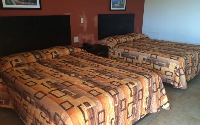 Bayshore Motel